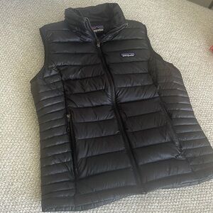 Women’s Black Patagonia Vest